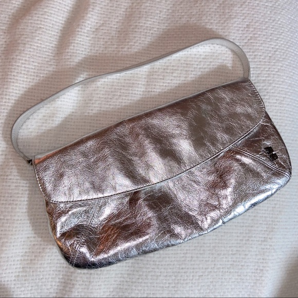 HELEN WELSH | silver leather purse clutch - Picture 1 of 5